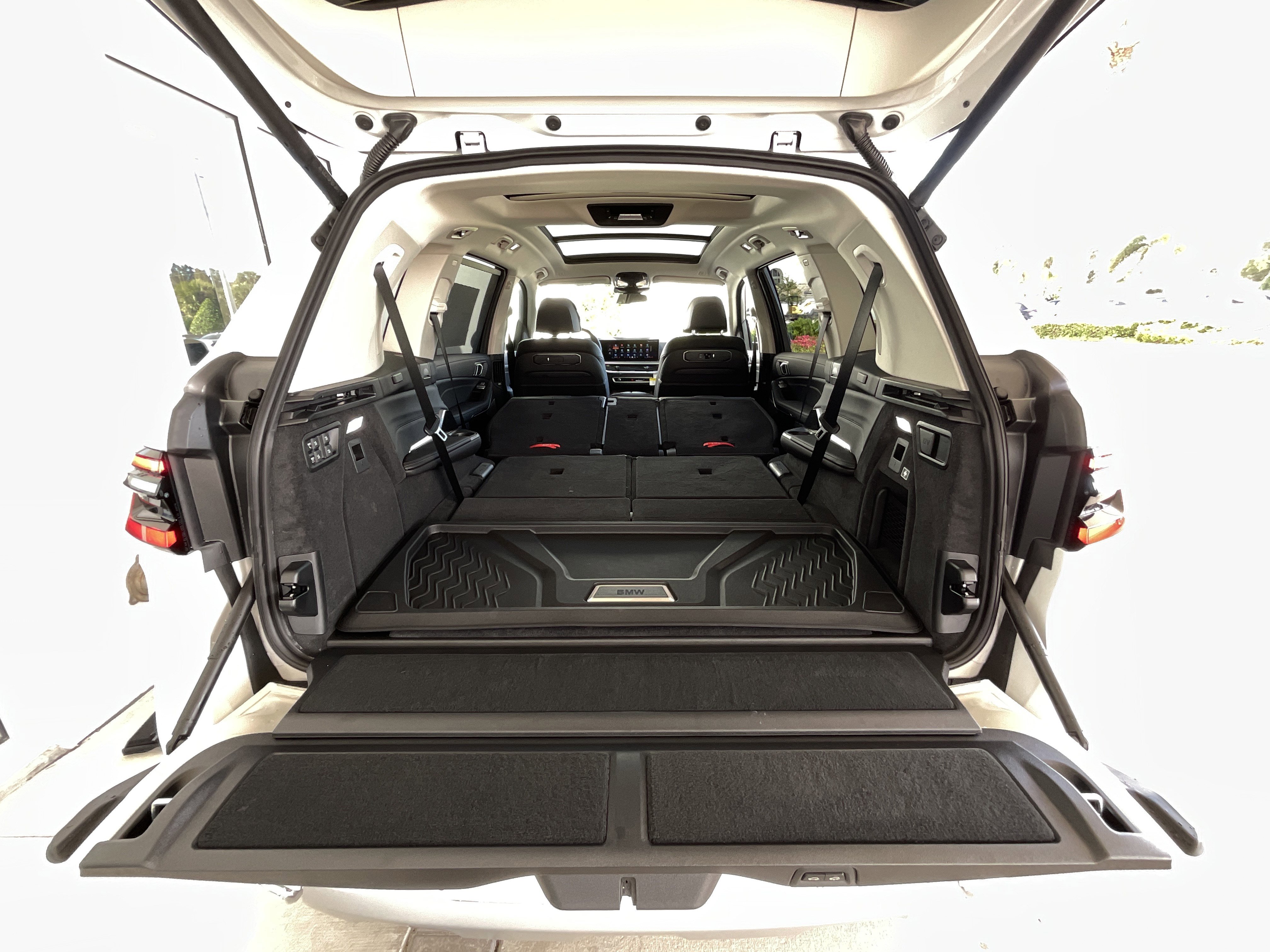 New 2026 BMW X7 xDrive40i w/ Premium Package image 34