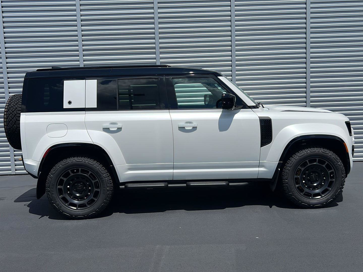 New 2026 Land Rover Defender 110 OCTA AWD/4WD image 6
