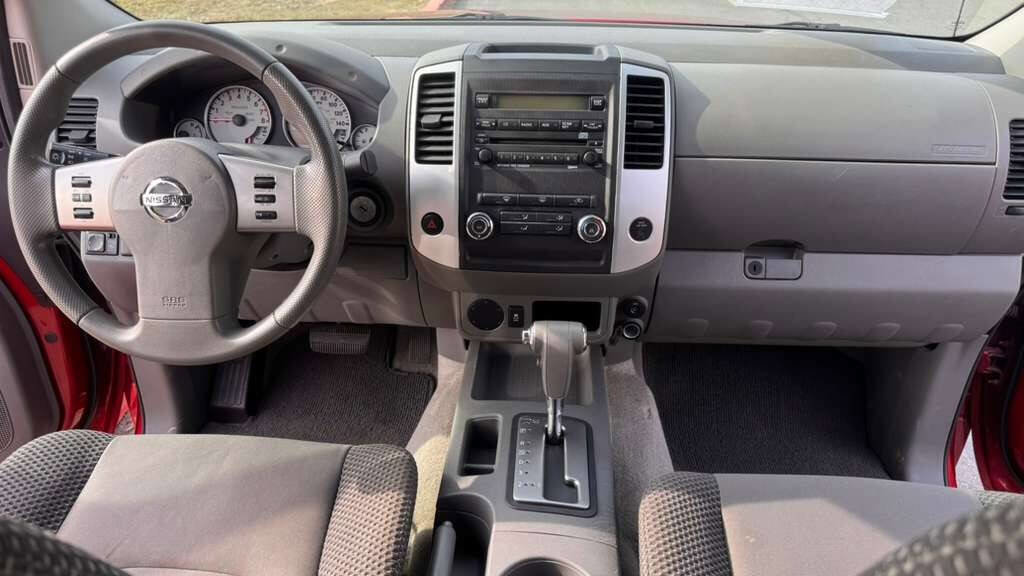 Used 2012 Nissan Frontier SV w/ Sport Appearance Pkg image 9