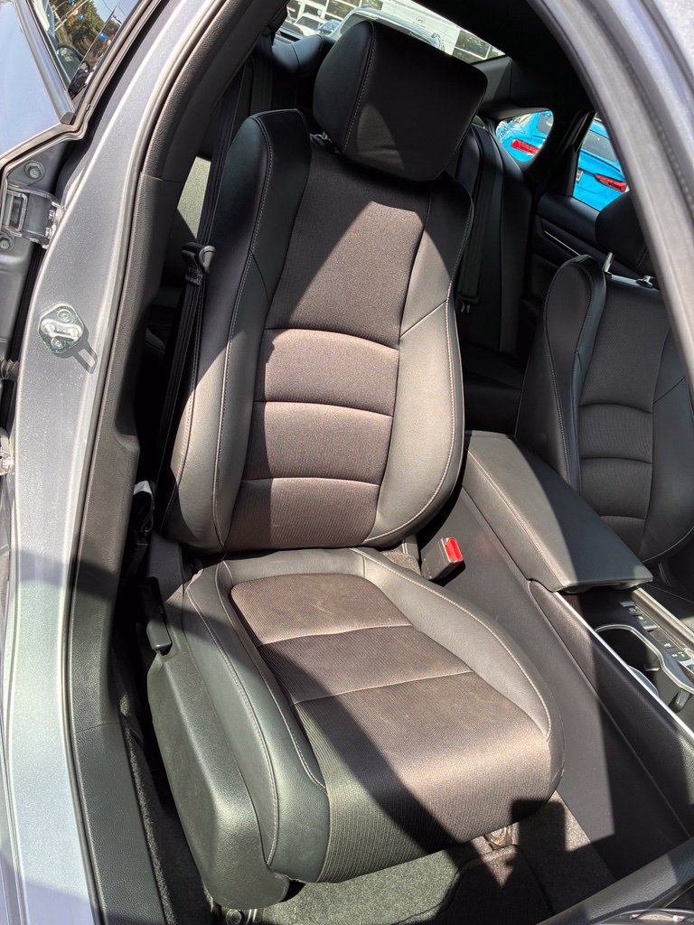 Used 2022 Honda Accord Sport image 18