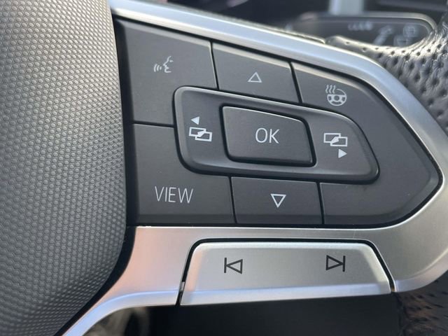 Used 2023 Volkswagen Atlas Cross Sport SEL Premium R-Line image 26