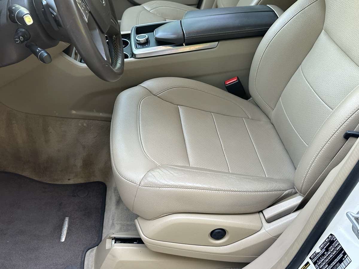 Used 2014 Mercedes-Benz ML 350 4MATIC w/ Premium 1 Package image 22
