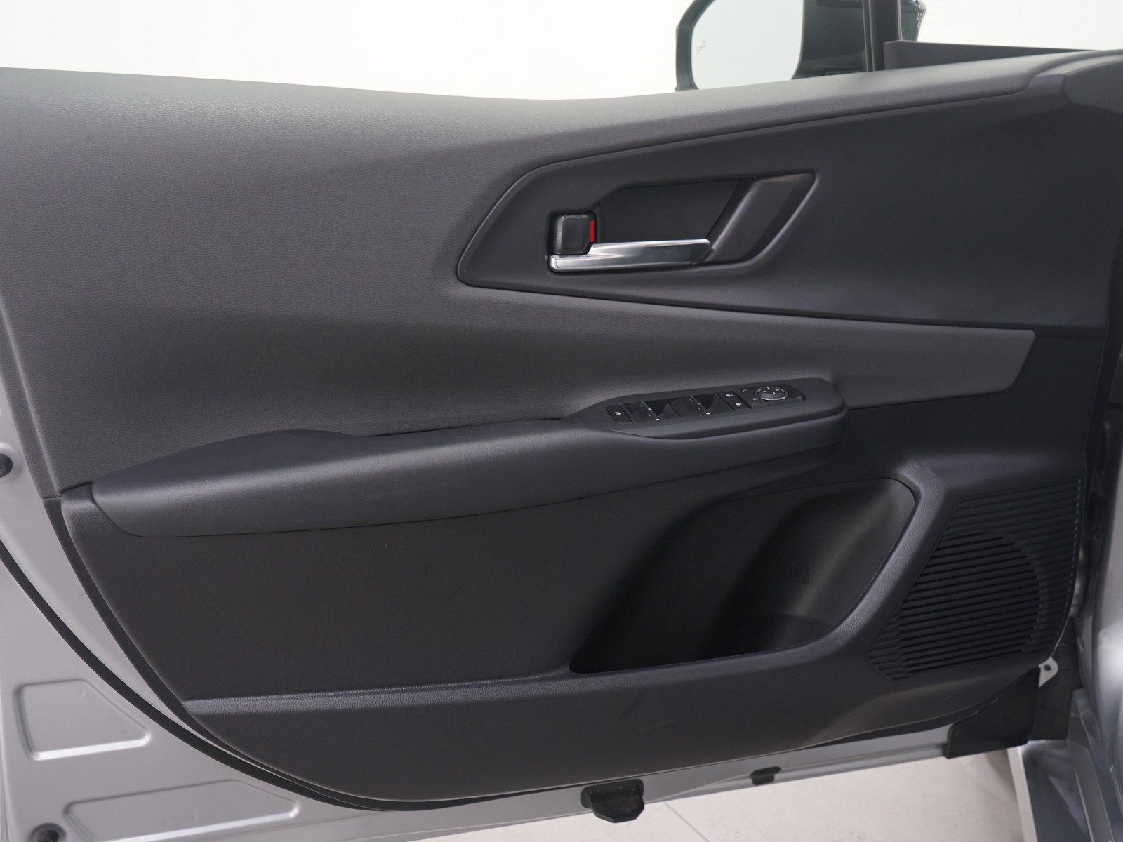 Used 2025 Toyota Prius Limited image 23