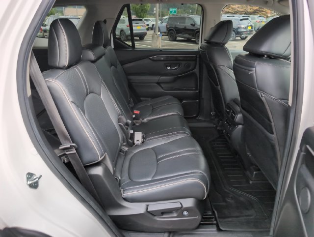 Certified 2024 Honda Pilot Elite image 12