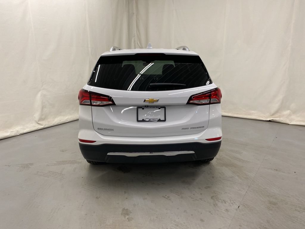 Used 2023 Chevrolet Equinox Premier AWD/4WD image 7