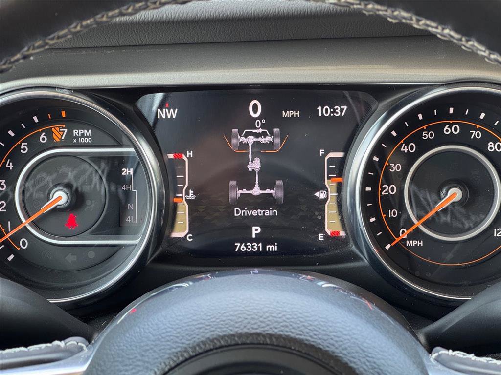 Used 2022 Jeep Gladiator Overland w/ Cold Weather Group AWD/4WD image 14