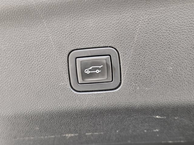 Used 2022 Chevrolet Tahoe RST w/ Luxury Package AWD/4WD image 99