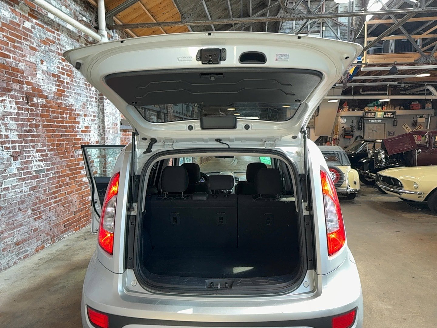 Used 2012 Kia Soul + image 59