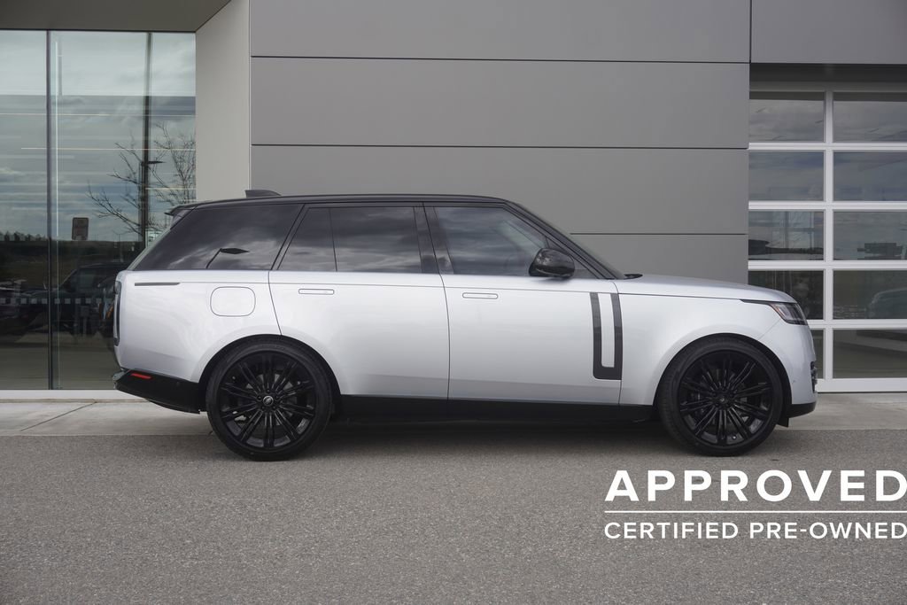 Used 2024 Land Rover Range Rover SE image 7