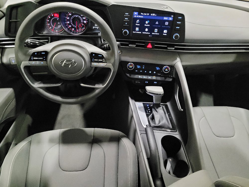 Used 2023 Hyundai Elantra SEL FWD image 22