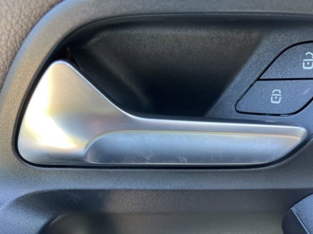 Used 2020 Mercedes-Benz GLB 250 4MATIC image 13