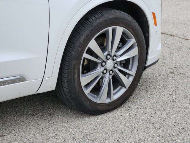 Used 2020 Cadillac XT6 Premium Luxury image 5