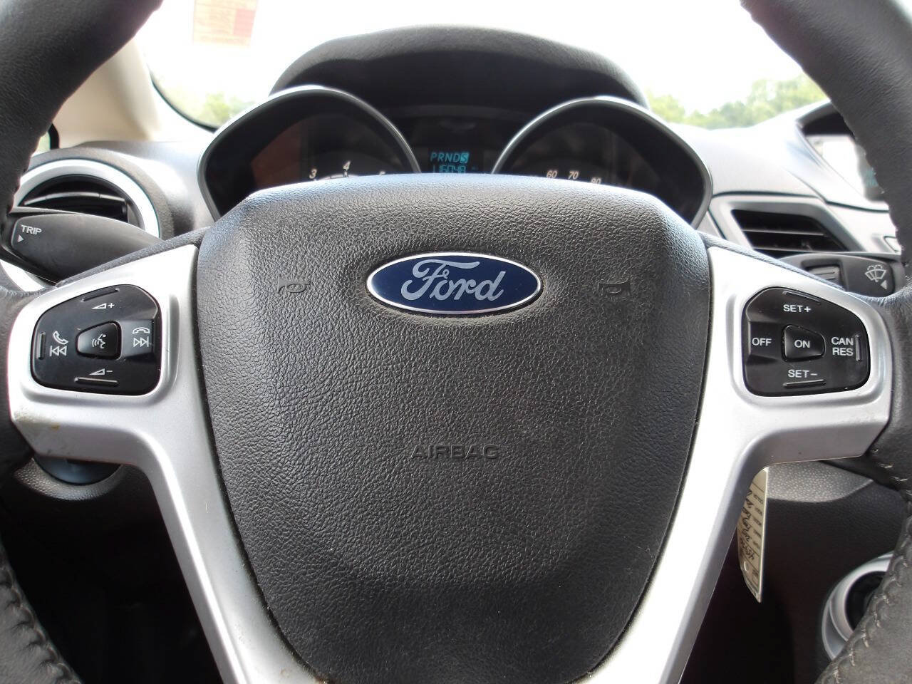 Used 2014 Ford Fiesta SE FWD image 14