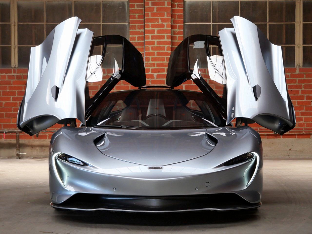 Used 2020 McLaren Speedtail RWD image 30