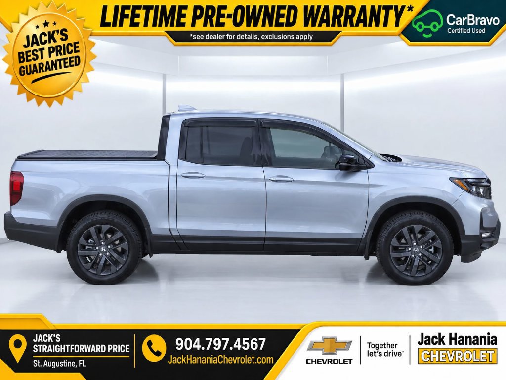 Used 2025 Honda Ridgeline Sport image 8