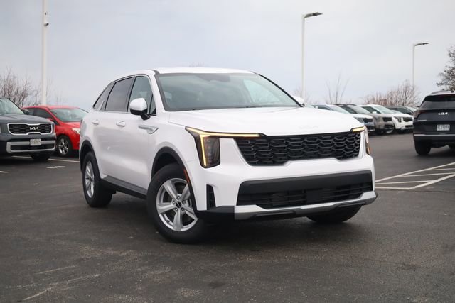 New 2026 Kia Sorento LX FWD image 2