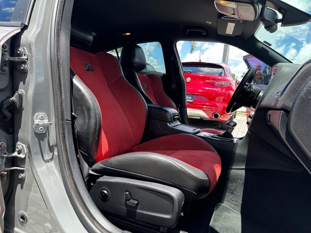 Used 2018 Dodge Charger R/T RWD image 23