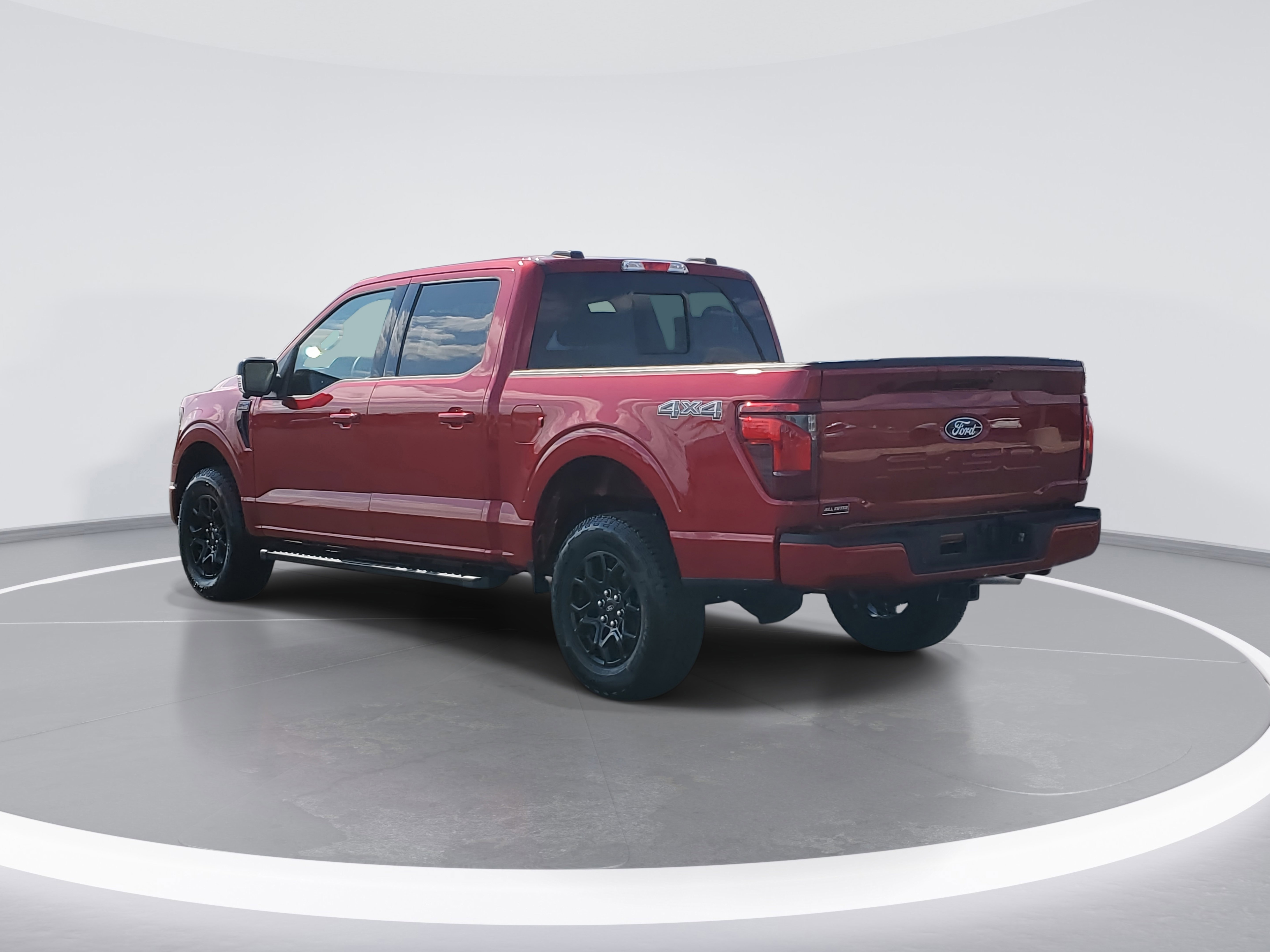 New 2025 Ford F150 XLT w/ Equipment Group 302A MID image 4