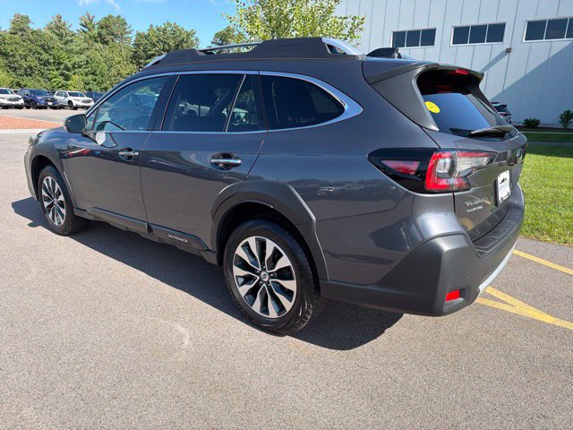 Used 2025 Subaru Outback Touring XT AWD/4WD image 7