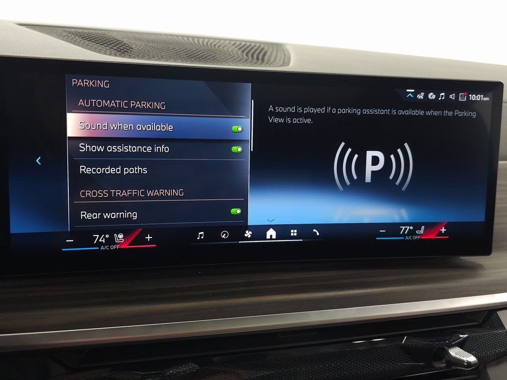 Used 2025 BMW X5 xDrive50e w/ Parking Assistance Package AWD/4WD image 26