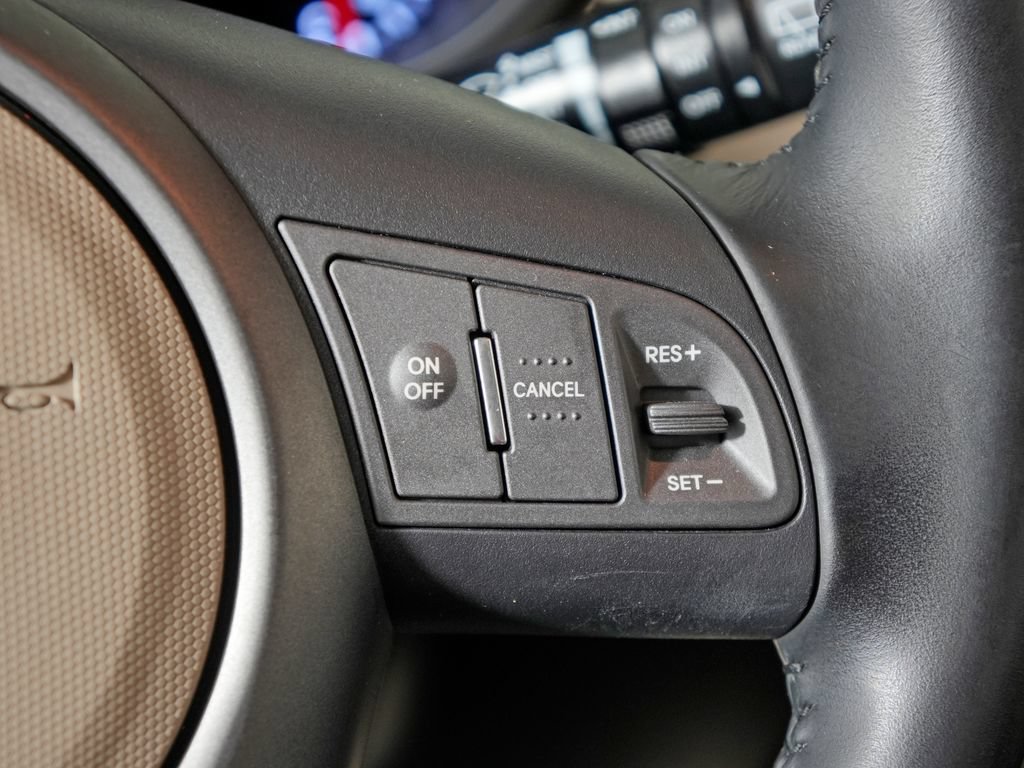 Used 2013 Kia Soul ! w/ Premium Pkg FWD image 23