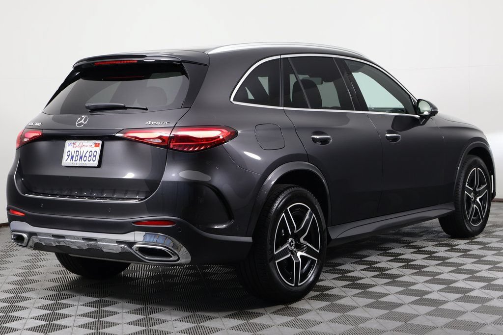 Certified 2026 Mercedes-Benz GLC 300 4MATIC image 4
