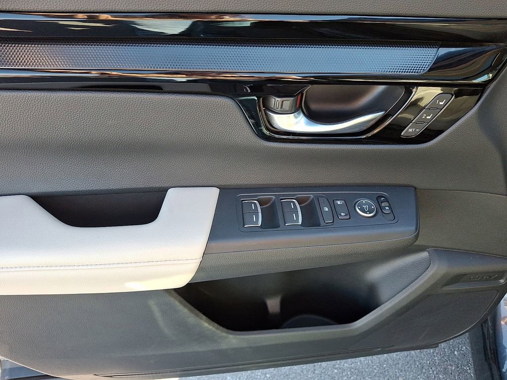 Used 2024 Honda CR-V EX-L image 14