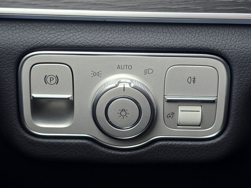 New 2026 Mercedes-Benz GLE 450 4MATIC image 37