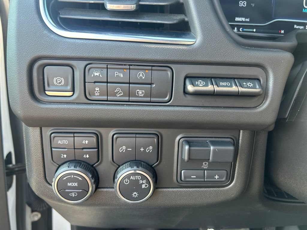 Used 2024 Chevrolet Tahoe High Country AWD/4WD image 20