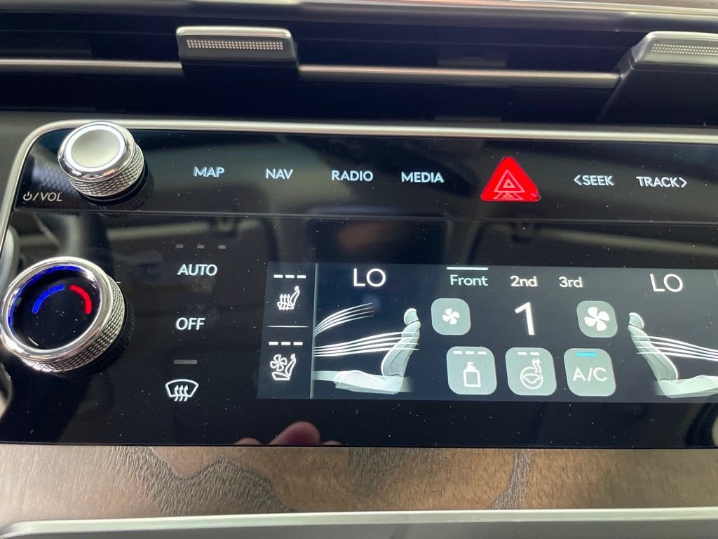 New 2026 Genesis GV80 2.5T Prestige AWD/4WD image 11