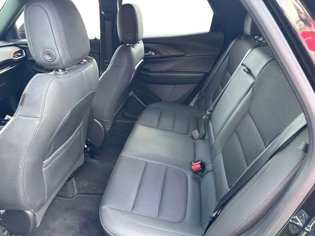 Used 2021 Chevrolet TrailBlazer RS AWD/4WD image 28
