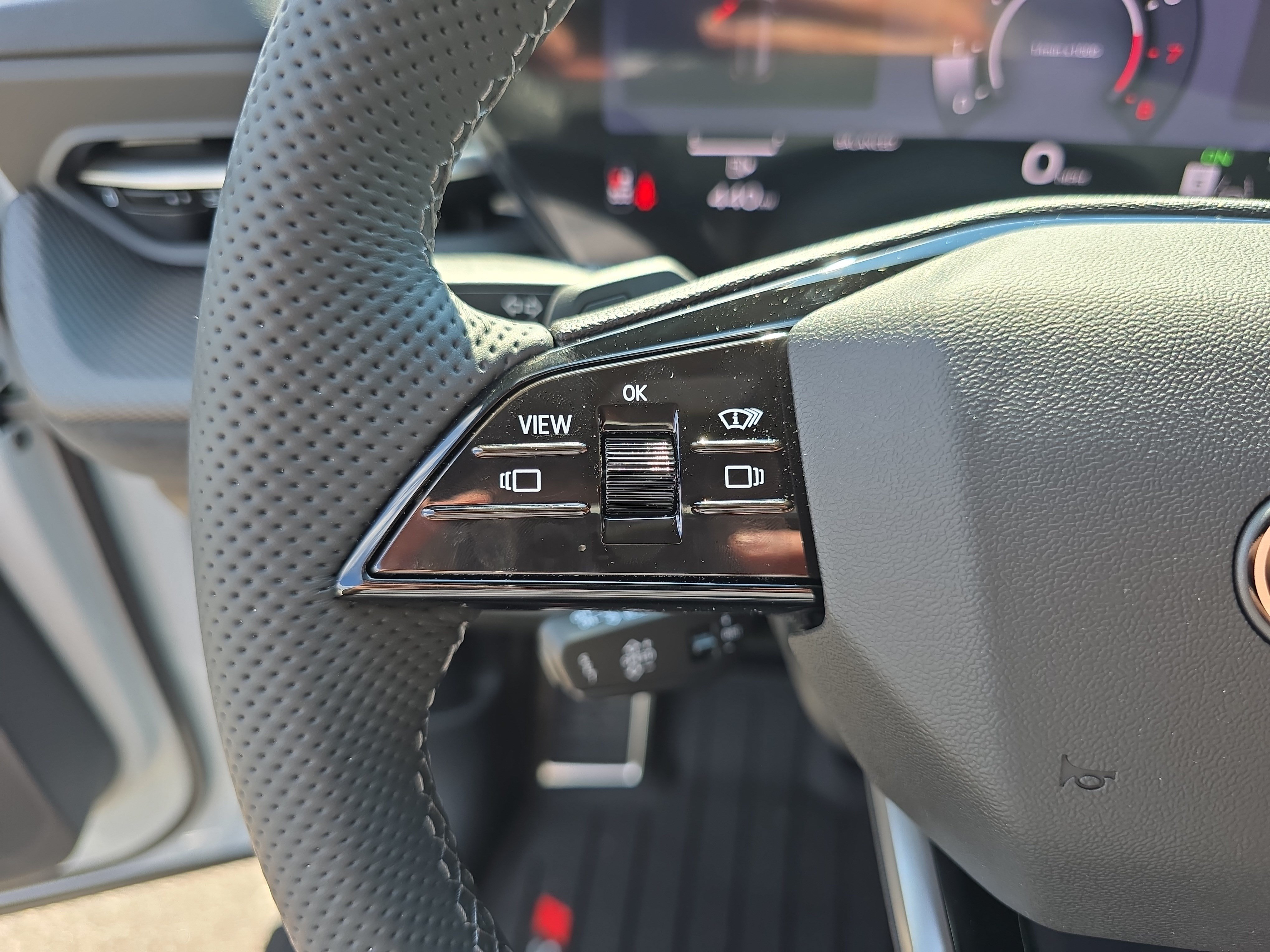 New 2026 Audi SQ5 Prestige AWD/4WD image 17