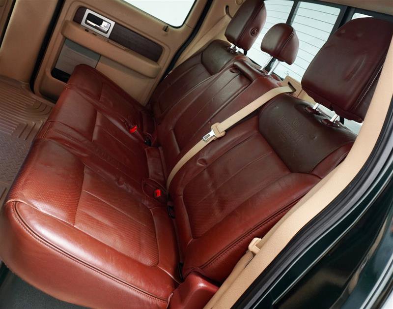 Used 2014 Ford F150 King Ranch w/ King Ranch Luxury Package image 4