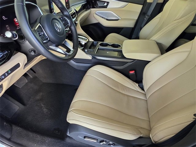 Used 2025 Acura MDX w/ Technology Package image 6