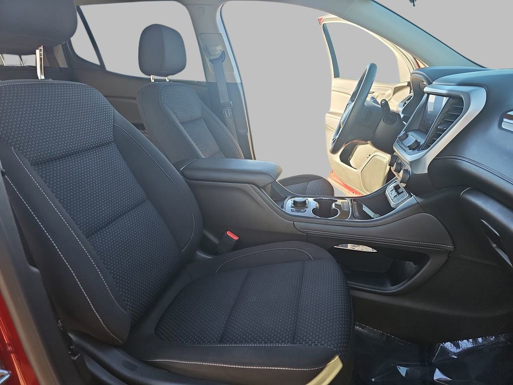 Certified 2023 GMC Acadia SLE w/ Driver Convenience Package image 13