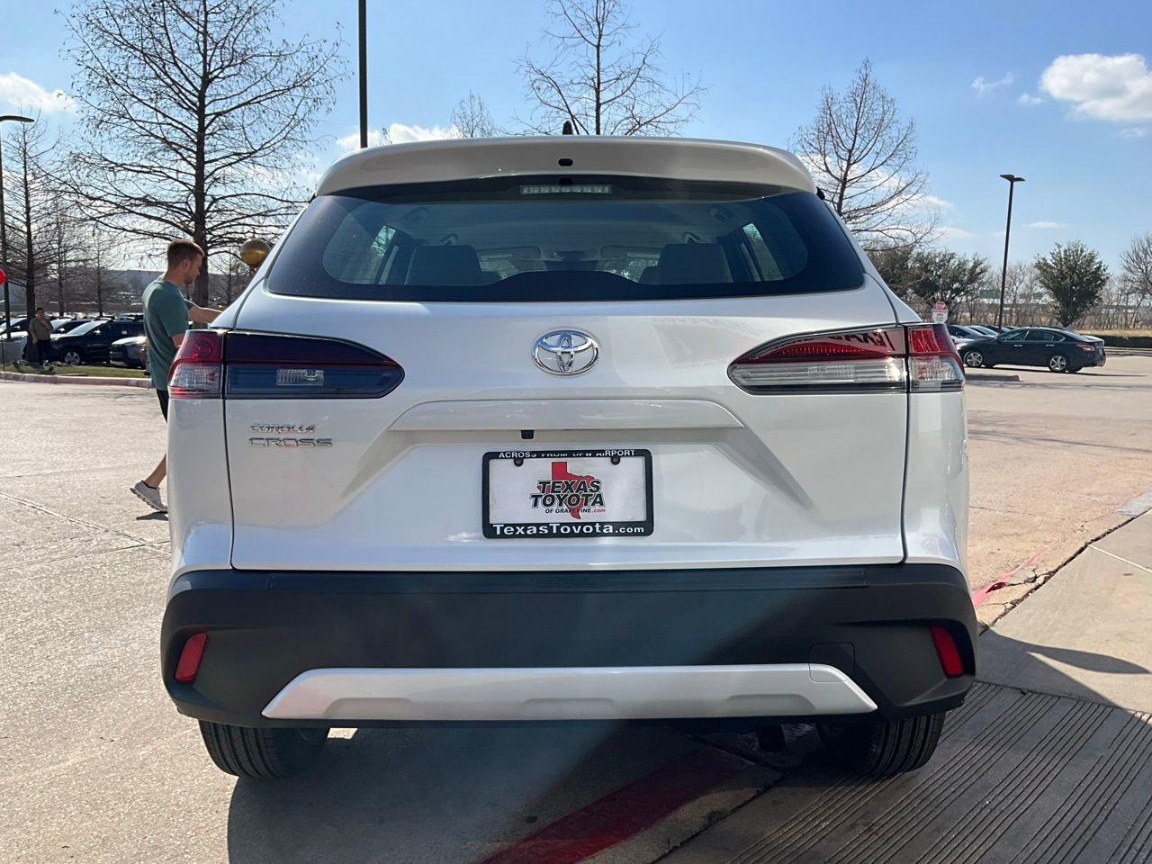 New 2026 Toyota Corolla Cross L image 7