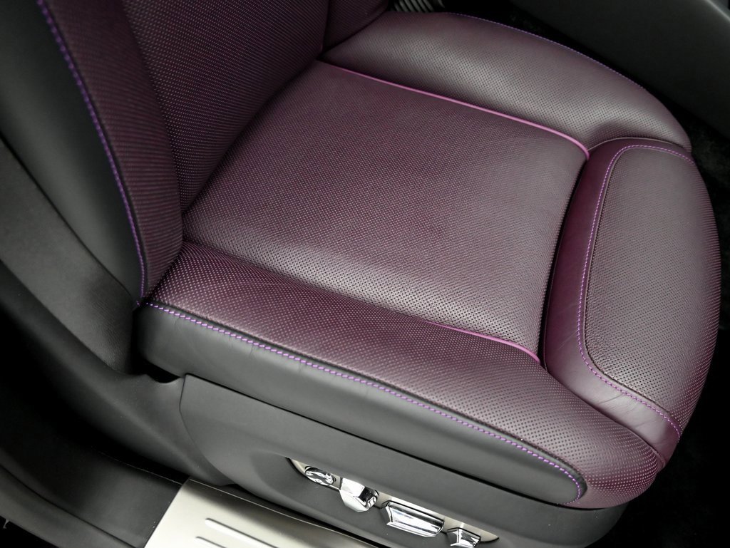 Used 2020 Rolls-Royce Ghost image 17