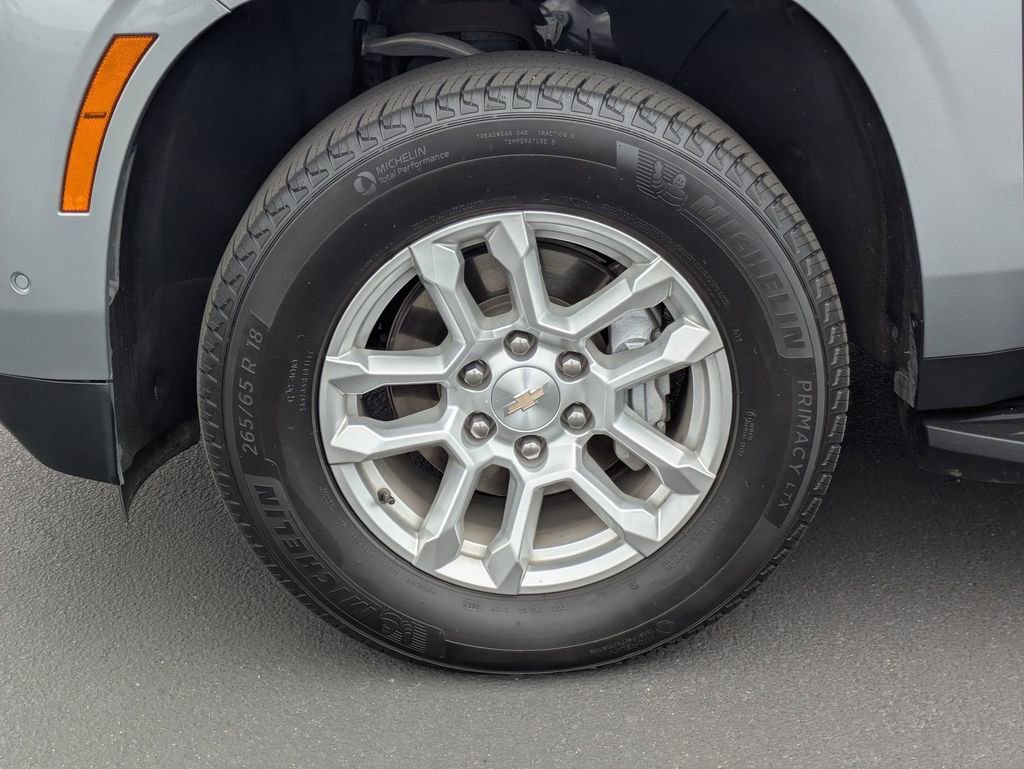 Used 2025 Chevrolet Tahoe LT AWD/4WD image 12