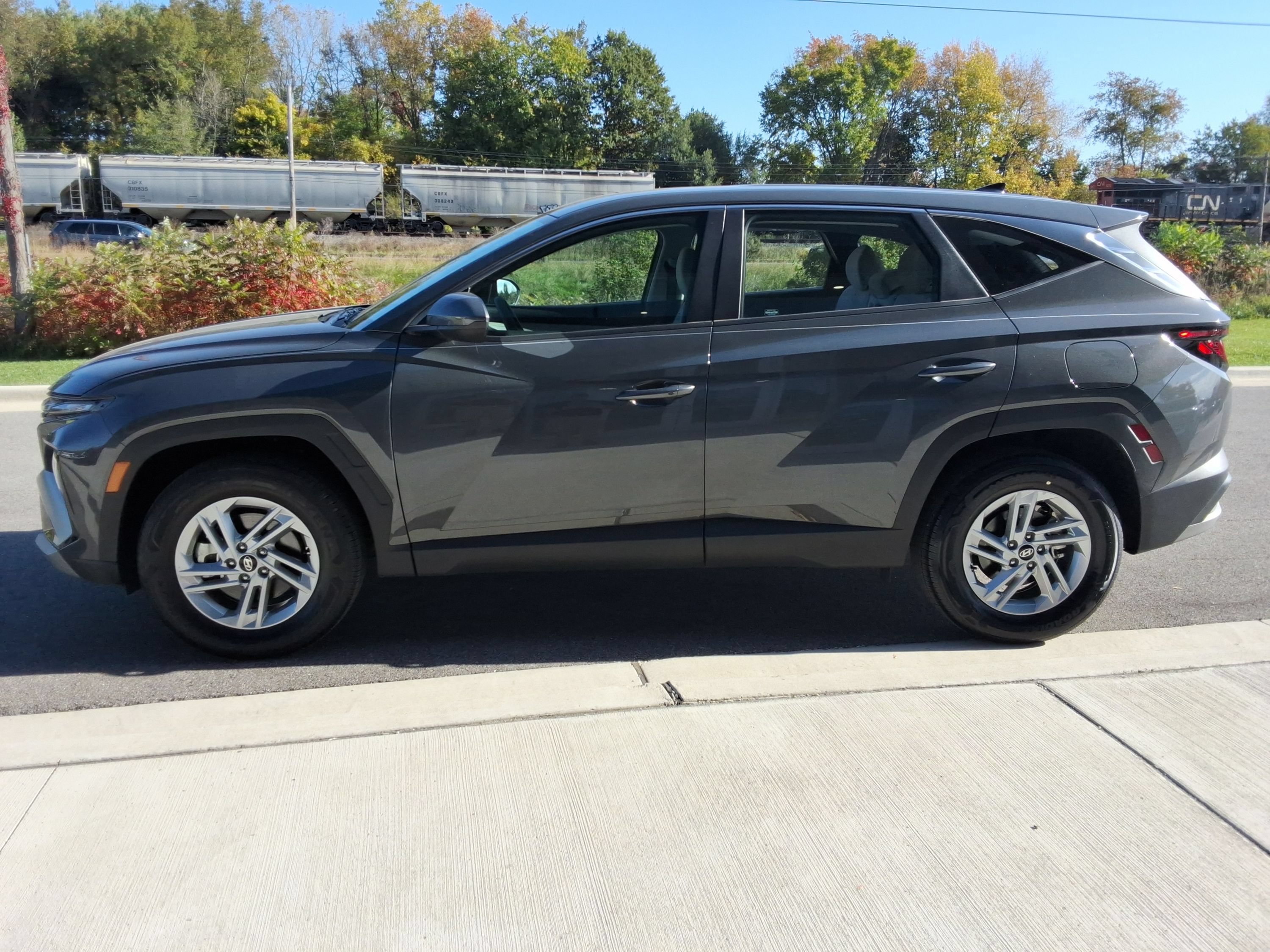 Used 2026 Hyundai Tucson SE AWD/4WD image 16