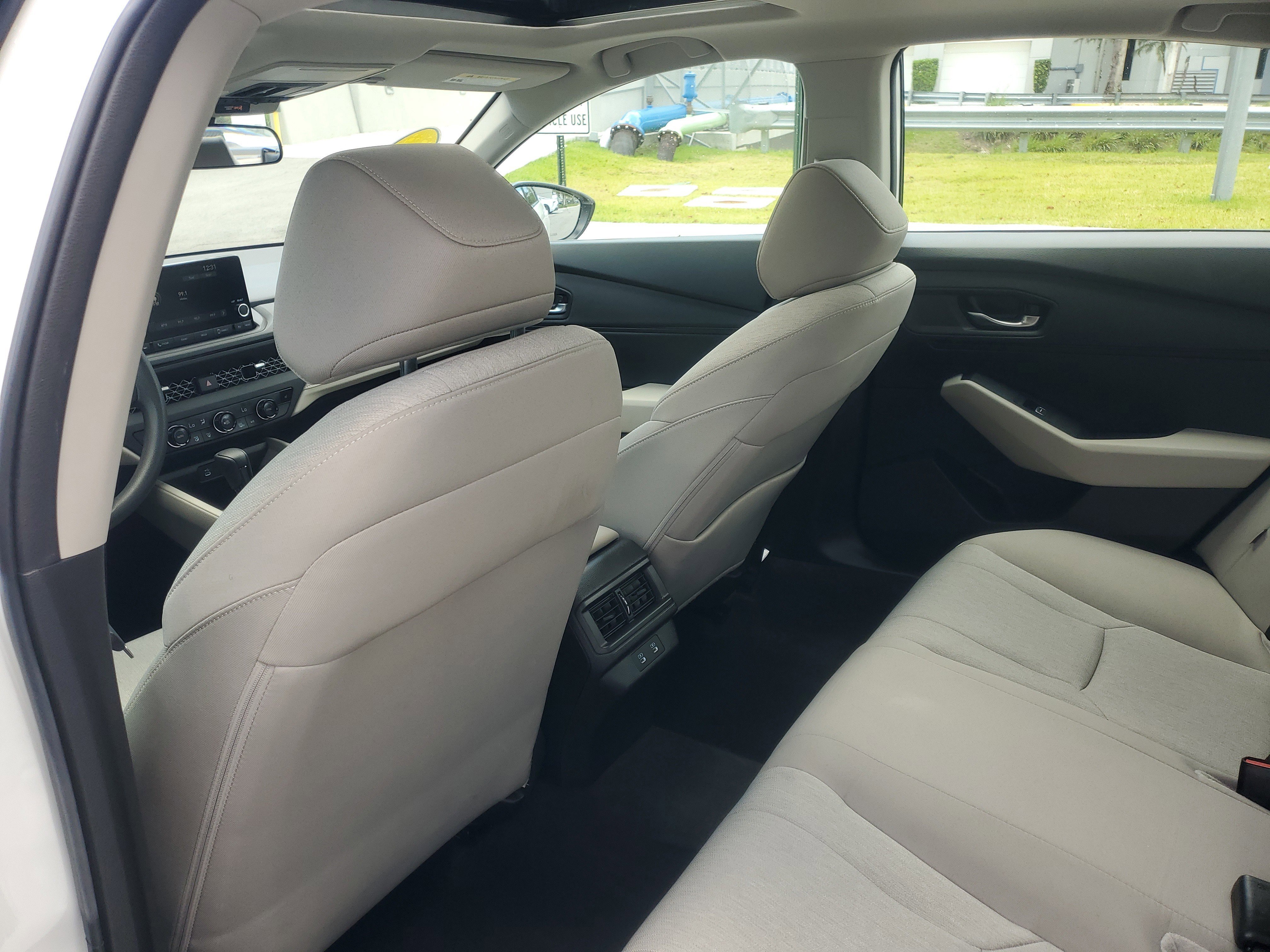 Used 2025 Honda Accord SE image 11