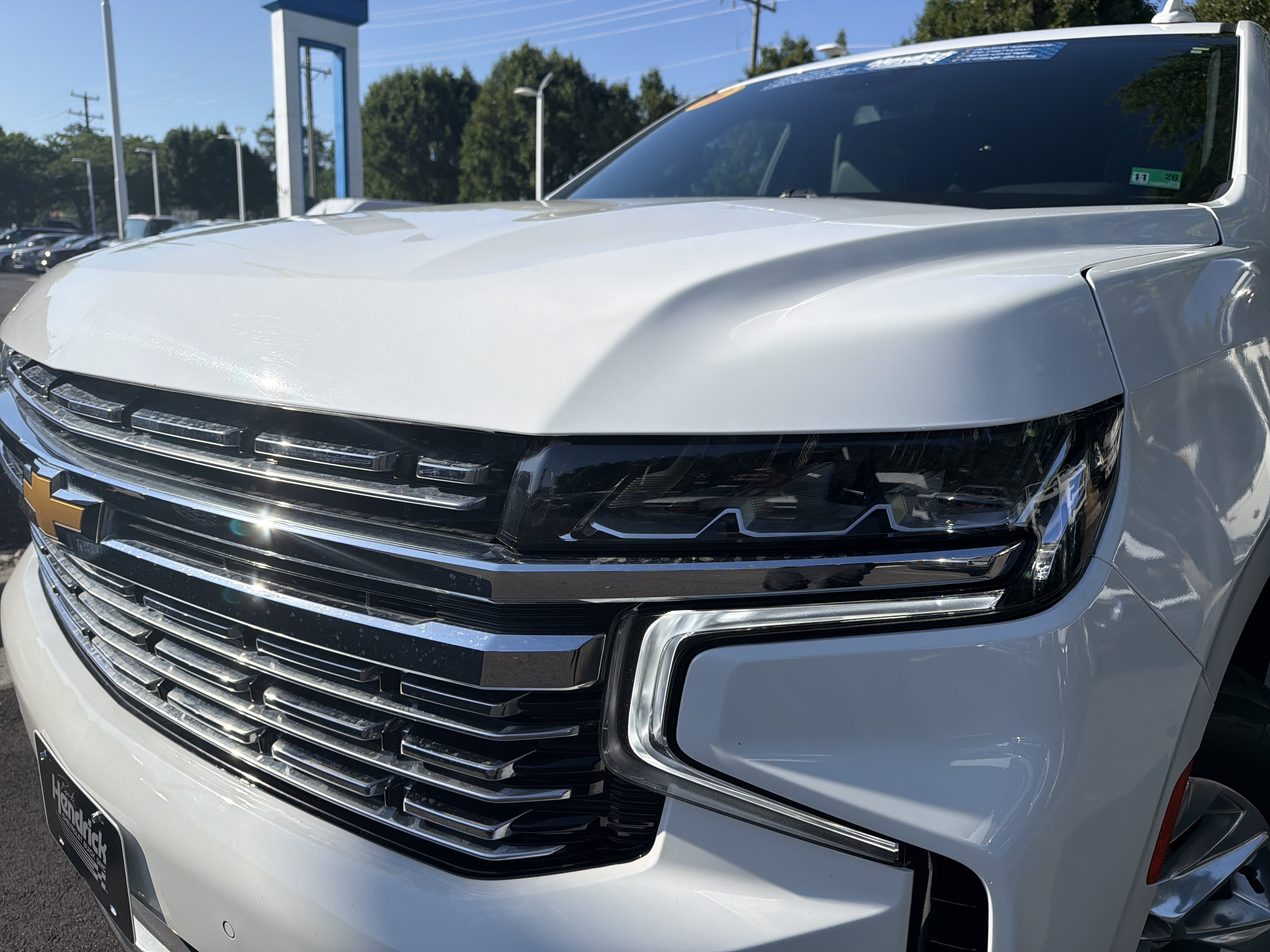 Used 2023 Chevrolet Suburban Premier AWD/4WD image 6