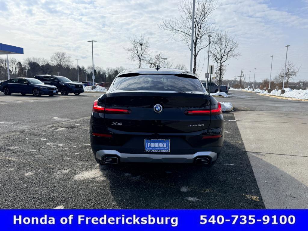 Used 2024 BMW X4 xDrive30i w/ Parking Assistance Package image 5