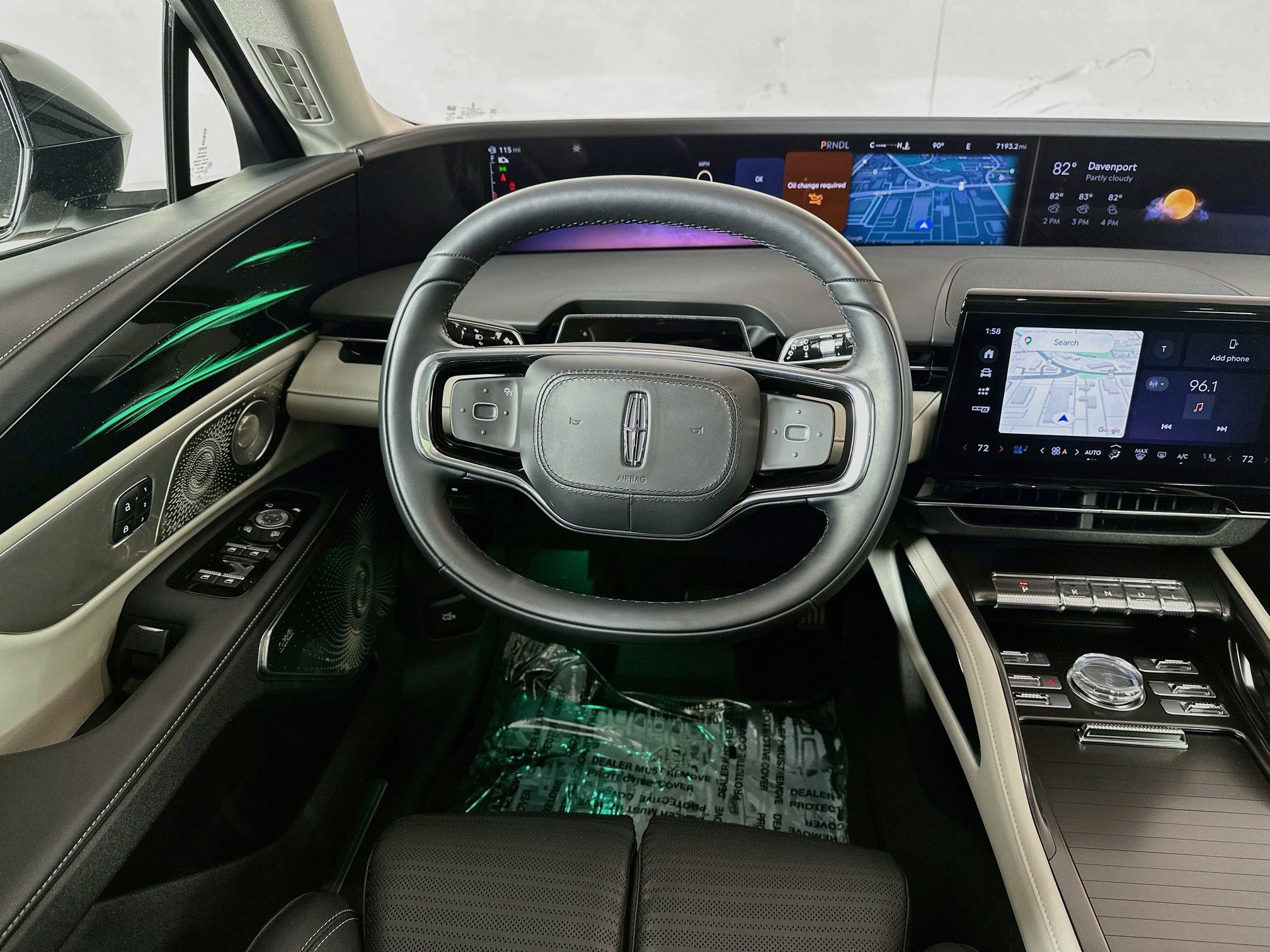 Used 2025 Lincoln Nautilus Reserve AWD/4WD image 22