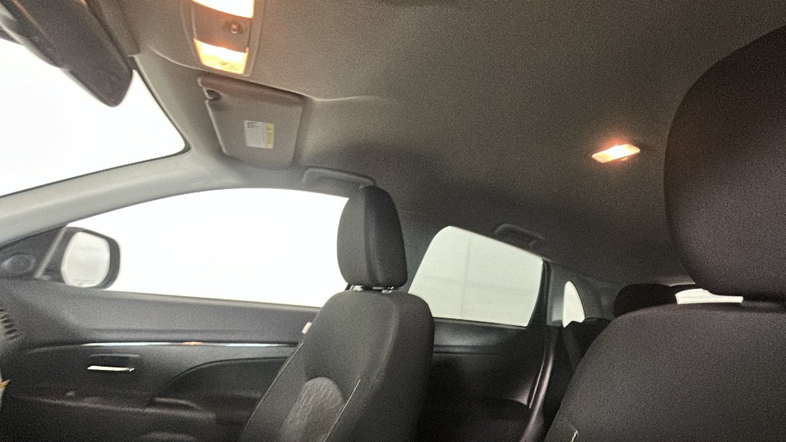 Used 2025 Mitsubishi Outlander Sport AWD image 12
