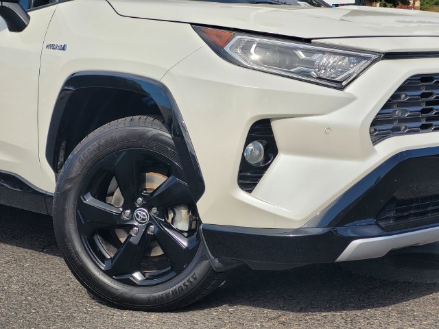 Certified 2020 Toyota RAV4 XSE AWD/4WD image 4