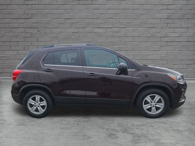 Used 2020 Chevrolet Trax LT FWD image 6