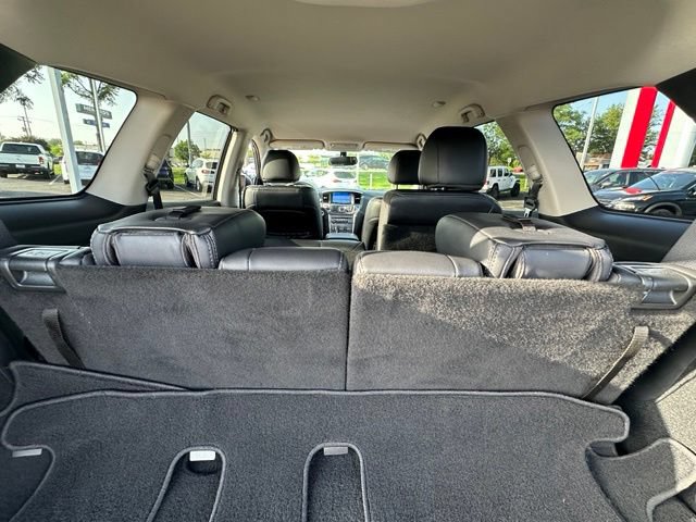 Used 2019 Nissan Pathfinder SL AWD/4WD image 15