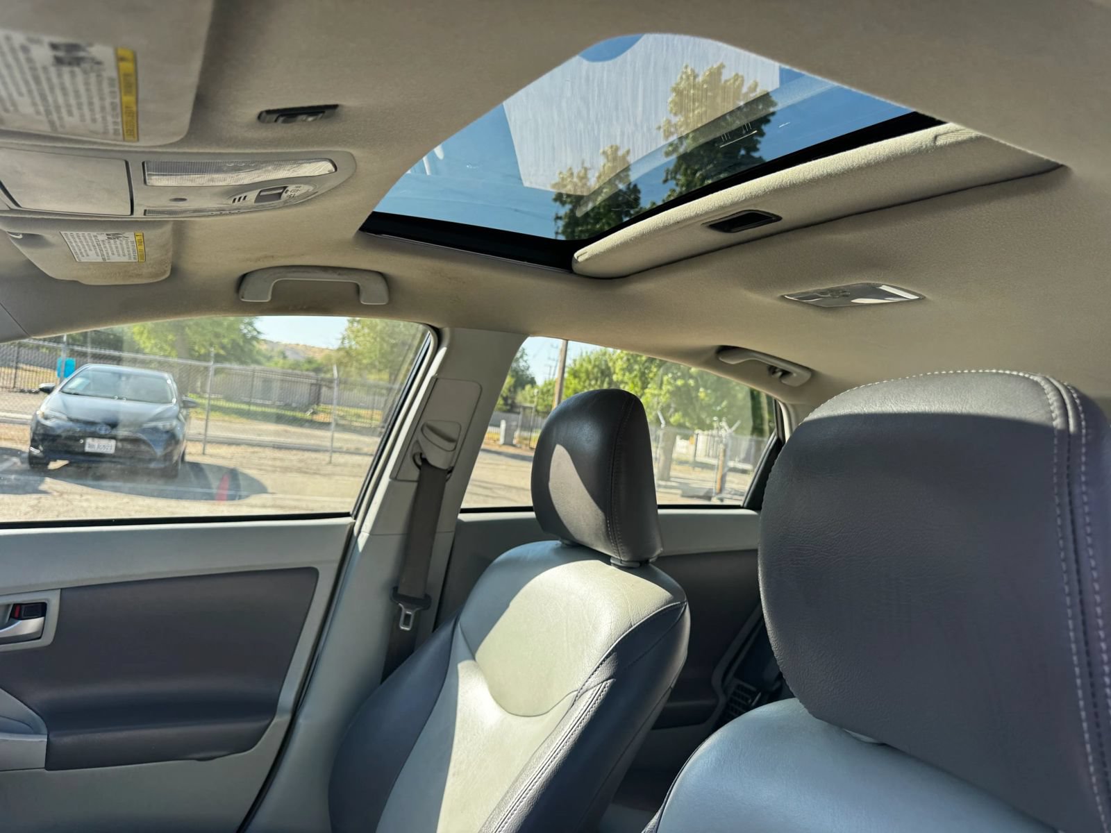 Used 2014 Toyota Prius Three FWD image 13