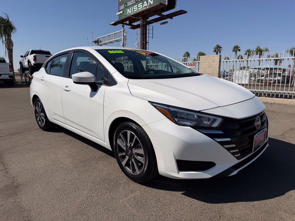 Certified 2025 Nissan Versa SV FWD 360° Tour