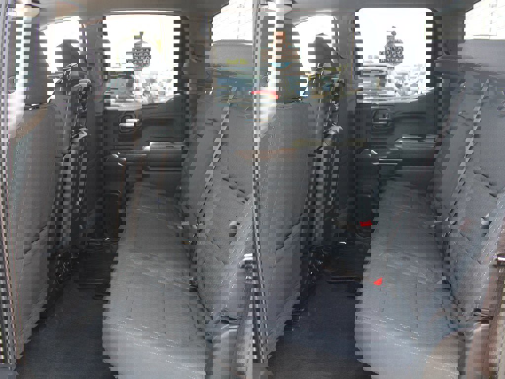 Used 2020 GMC Sierra 1500 Elevation w/ Elevation Value Package image 13